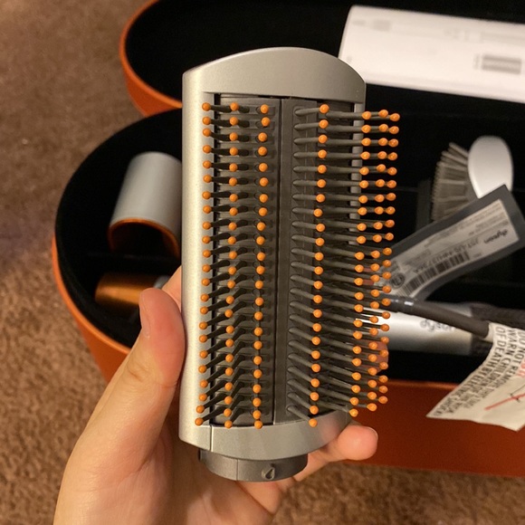 【Sold】Dyson airwrap complete set copper/silver - Picture 6 of 15